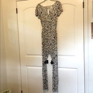 Jumpsuit with pockets